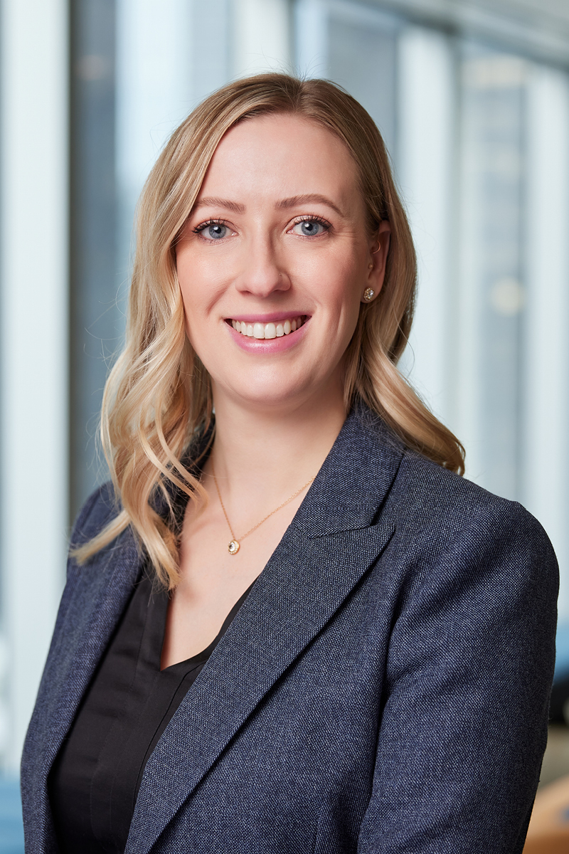 Gillian Broadbent | Associate | Calgary Office | Lawson Lundell LLP